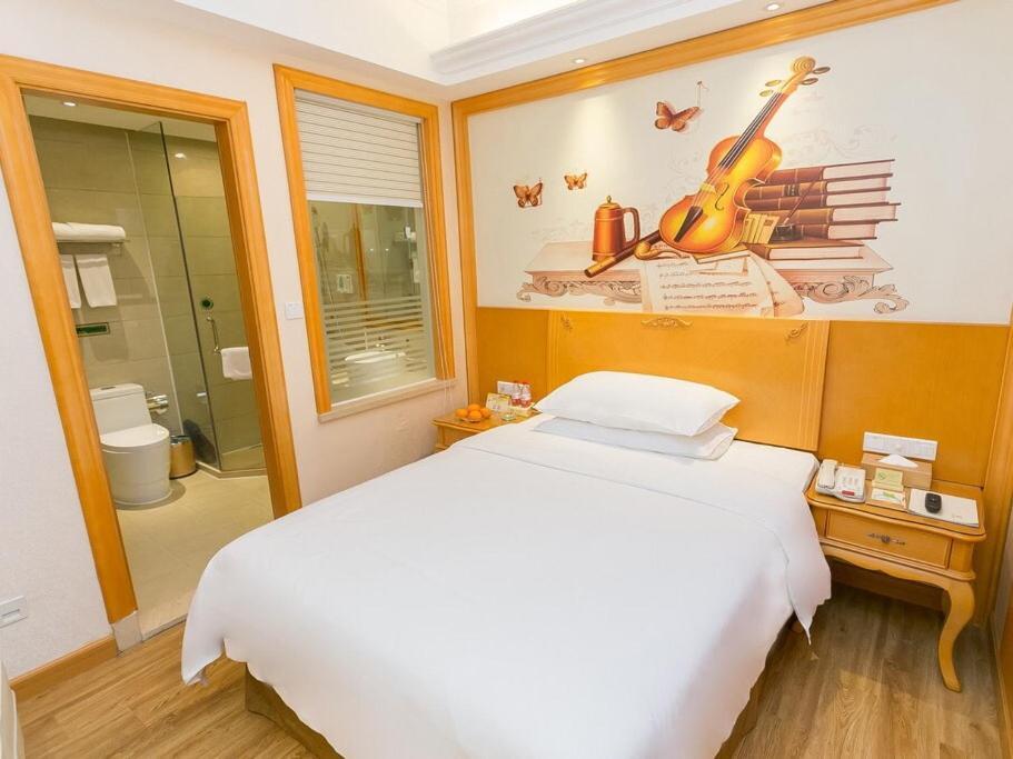 Vienna Hotel Guangzhou Beijing Road Exterior foto